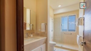 deck-12-bathroom