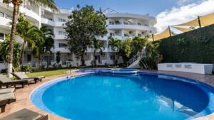 suites-cozumel-pool