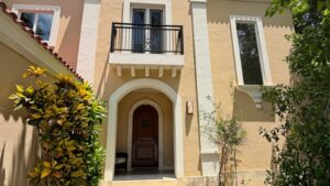 villa-noble-fachada
